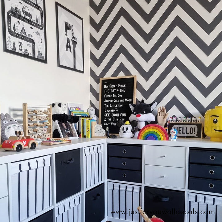 black and white wallpaper, chevron wallpaper, bold wallpaper, modern wallpaper, herringbone wallpaper, peel and stick, removable wallpaper, pre pasted wallpaper, Bold black and white chevron patterned wallpaper for modern interiors
