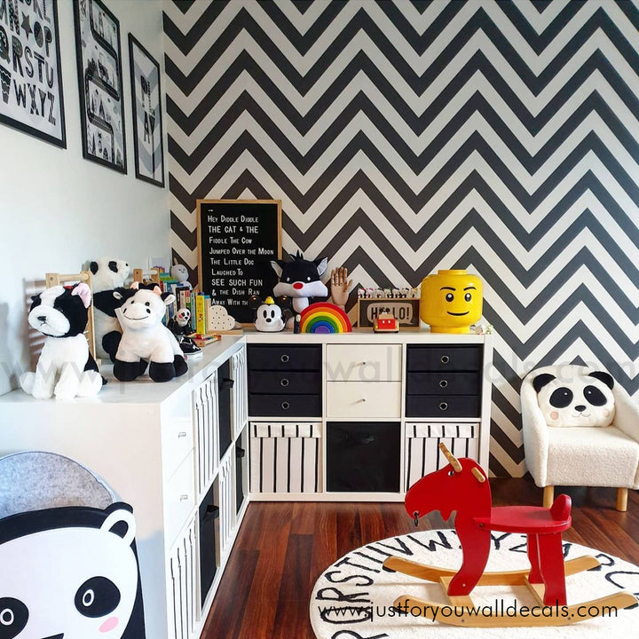 black and white wallpaper, chevron wallpaper, bold wallpaper, modern wallpaper, herringbone wallpaper, peel and stick, removable wallpaper, pre pasted wallpaper, Contemporary zigzag stripe wallpaper design perfect for nurseries and playrooms
