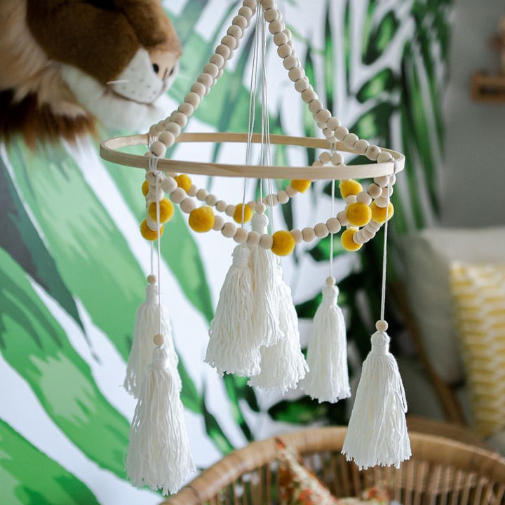 Green palm leaf nursery wallpaper that’s removable, eco-friendly, and easy to install, perfect for modern baby rooms and jungle-themed play spaces.