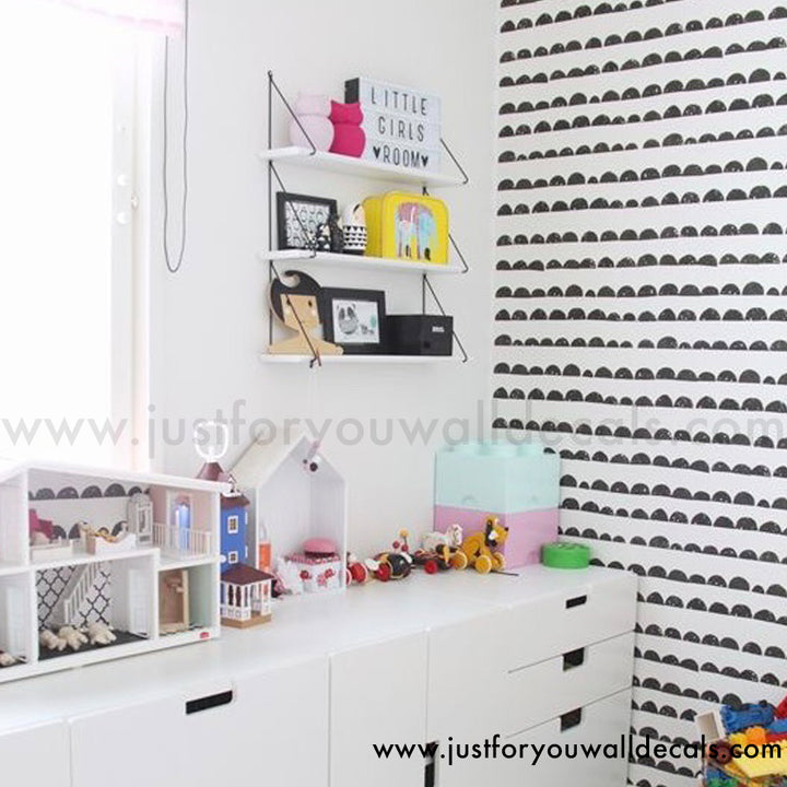 Modern wallpaper, Minimalist wallpaper, Black and white wallpaper, Geometric wallpaper, Contemporary wall décor, Neutral wallpaper, Scandi-inspired wallpaper, Horizontal pattern wallpaper, Versatile wallpaper design, Stylish home wallpaper