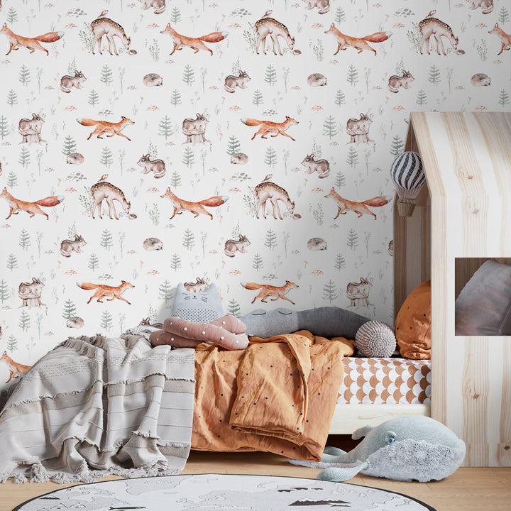Nature-inspired wallpaper with soft watercolor forest animals and greenery, ideal for woodland nursery or children’s bedroom décor.